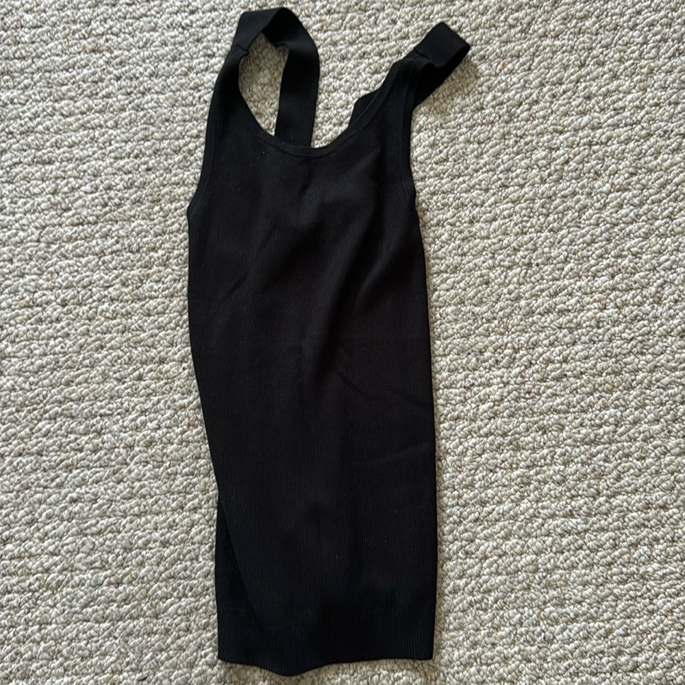 Black Banana Republic Factory tank top sweater with crossing straps in the back